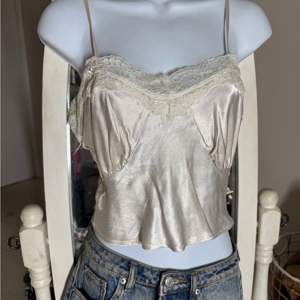 Beverly and Beck / Pacsun Cream Lace Cami